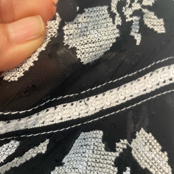 New / Anthropologie top by Maeve - Picture 6 of 7